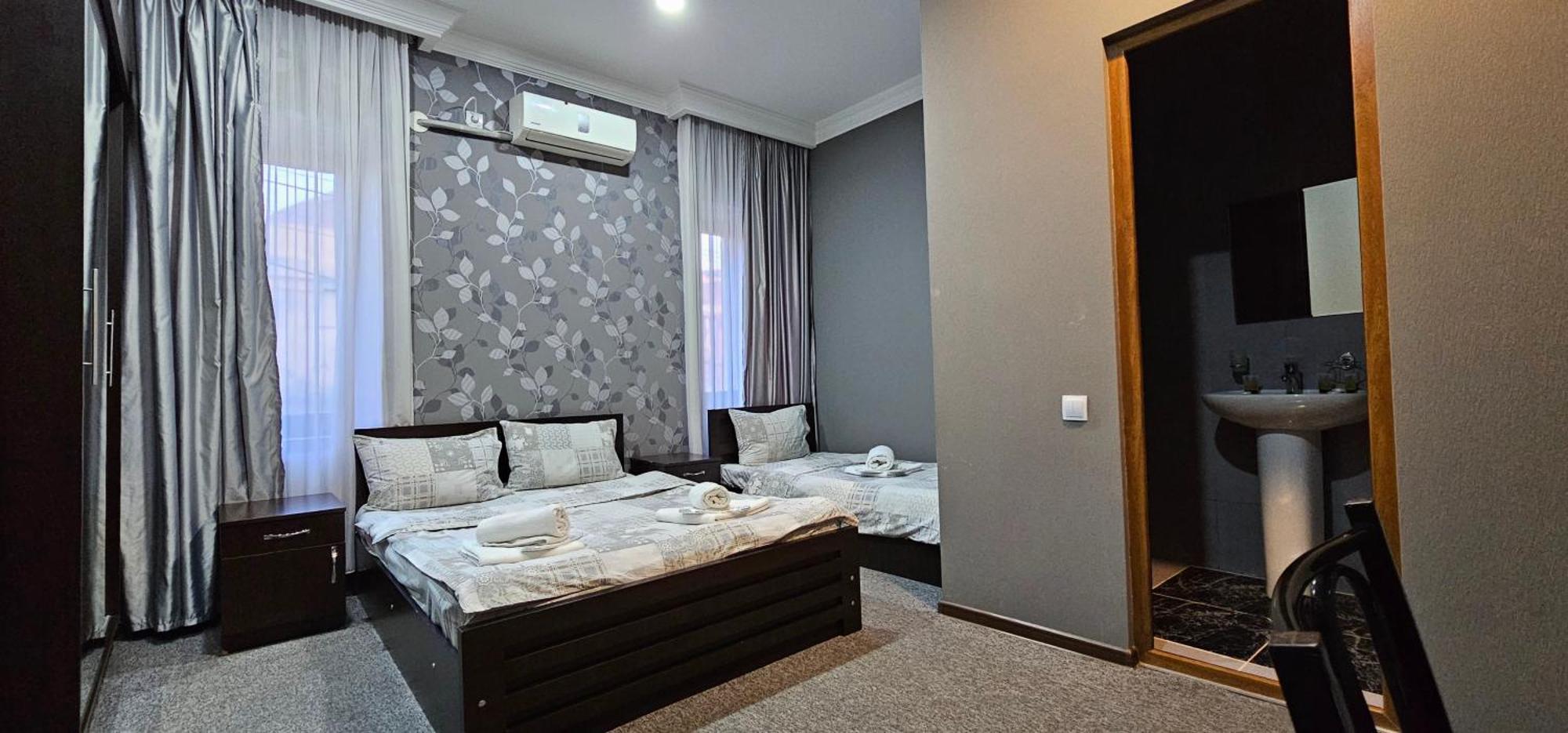 7 Rooms Τυφλίδα Εξωτερικό φωτογραφία