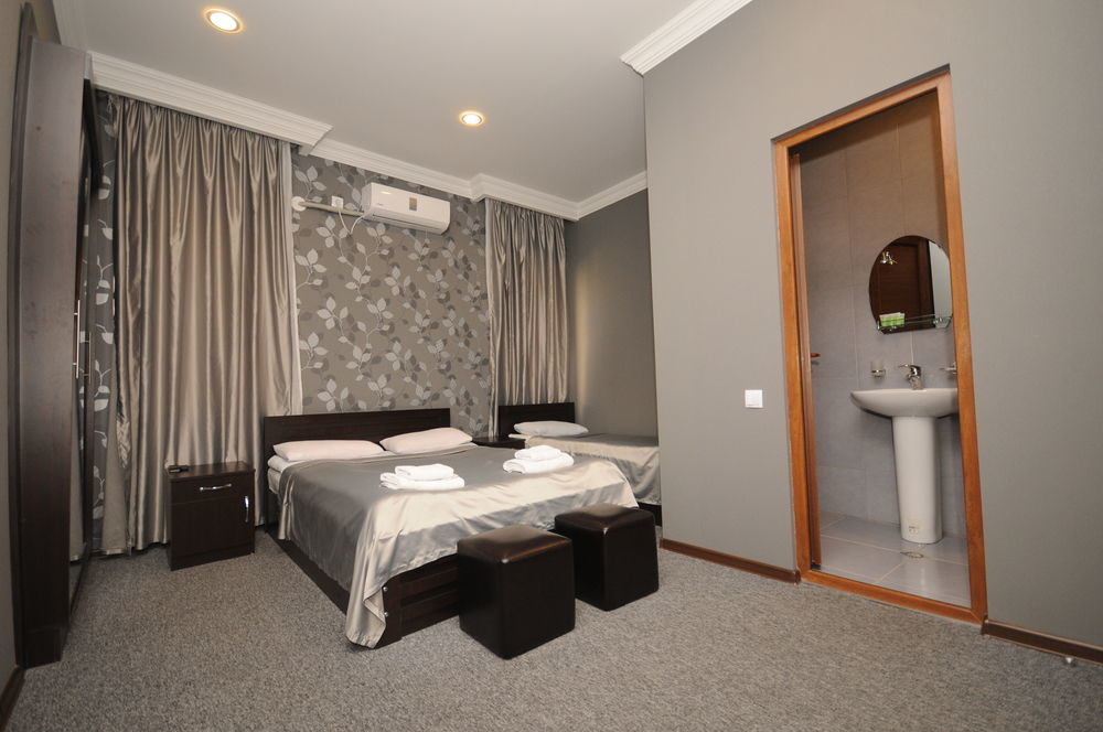 7 Rooms Τυφλίδα Εξωτερικό φωτογραφία